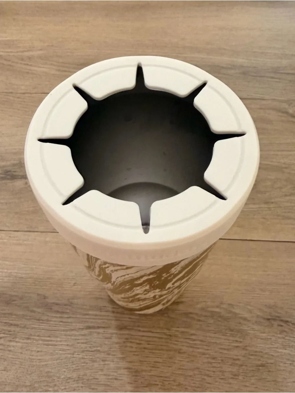 FrostBuddy Gold Metallic Insulated Tumbler - Picture 3 of 3